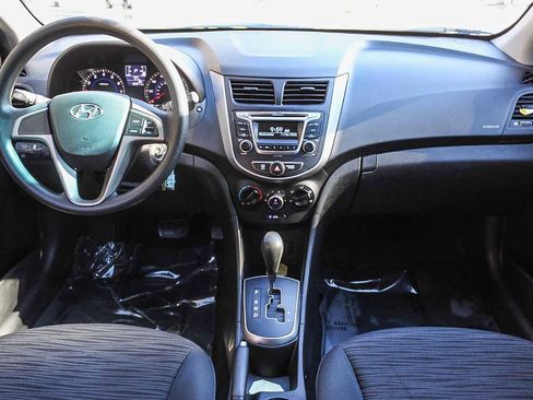 Used 2017 Hyundai Accent SE image 12