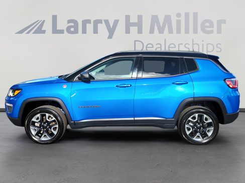 Used 2017 Jeep Compass Trailhawk w/ Leather Interior Group image 2