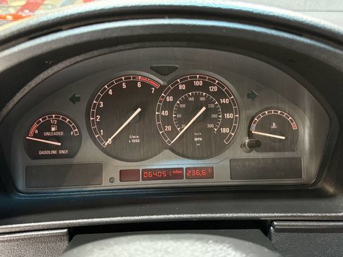 Used 1991 BMW 850i image 80