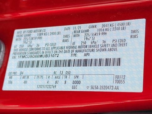 Used 2021 Ford Escape SE w/ SE Sport Appearance Package image 36