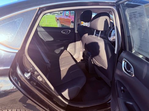 Used 2014 Nissan Sentra S image 21