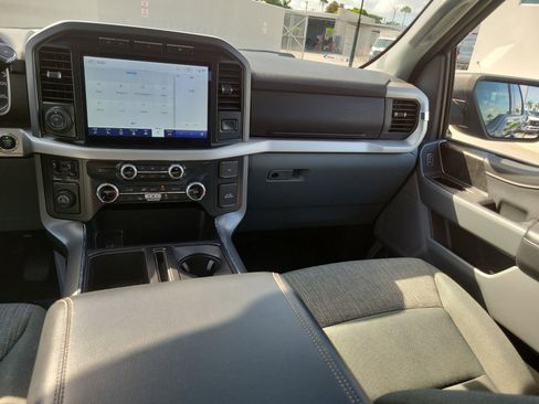 Used 2022 Ford F150 XLT w/ Equipment Group 302A High RWD image 16