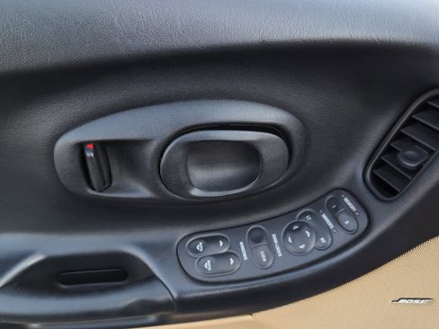 Used 1999 Chevrolet Corvette Convertible w/ Memory Pkg image 14