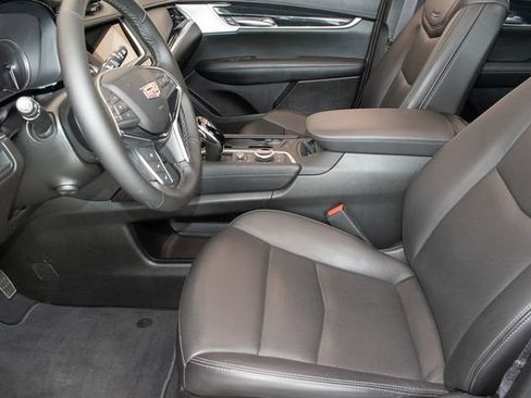 Used 2025 Cadillac XT5 Premium Luxury AWD/4WD image 20