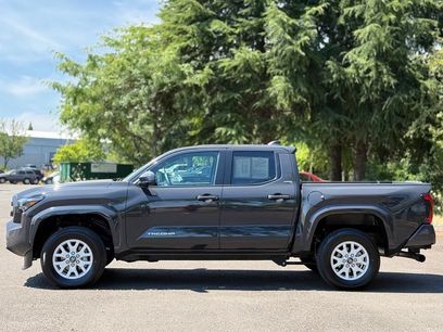 Certified 2025 Toyota Tacoma SR5