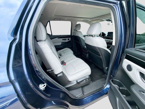 Certified 2024 Honda Pilot Touring image 29
