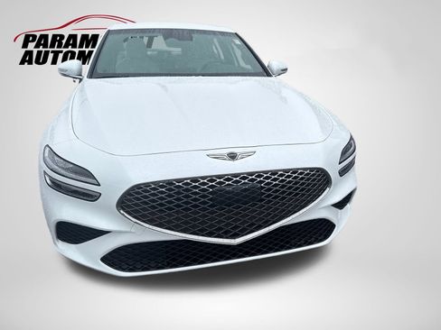 Used 2025 Genesis G70 2.5T RWD image 4