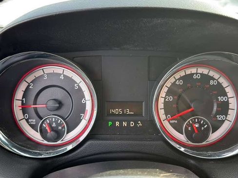 Used 2017 Dodge Grand Caravan SXT image 34