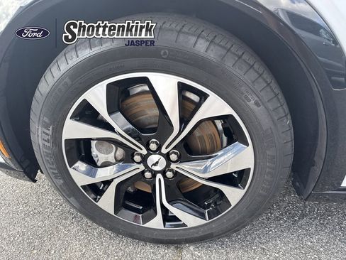 Used 2023 Ford Mustang Mach-E Premium image 11