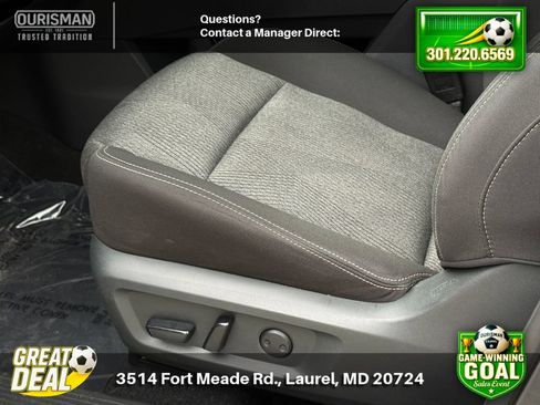 Used 2024 Nissan Rogue SV AWD/4WD image 21