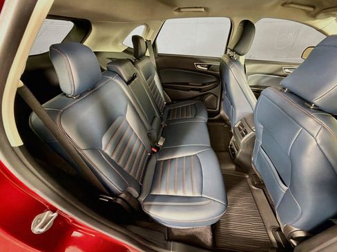 Used 2023 Ford Edge SEL w/ Sport Appearance Package AWD/4WD image 29