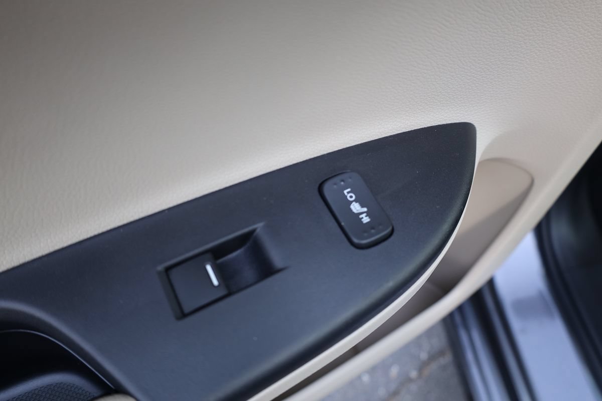 Used 2017 Honda Accord Touring image 20