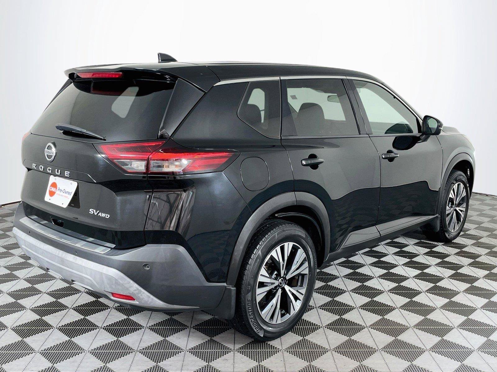 Used 2021 Nissan Rogue SV AWD/4WD image 9