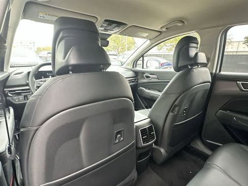 New 2026 Kia Sportage EX image 23