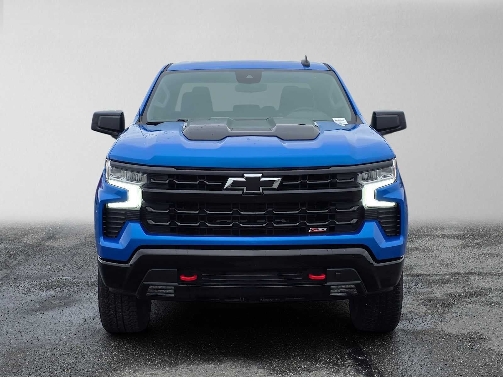 Used 2025 Chevrolet Silverado 1500 LT Trail Boss AWD/4WD image 8