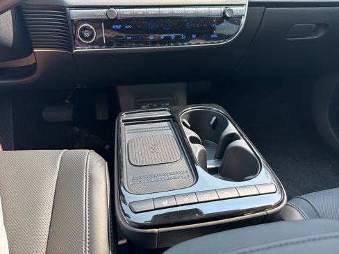 New 2025 Hyundai Ioniq 5 SEL image 27