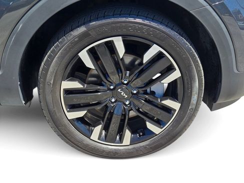 Certified 2023 Kia Telluride SX Prestige AWD/4WD image 6