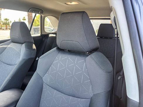 Used 2024 Toyota RAV4 XLE FWD image 24