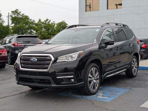 Used 2022 Subaru Ascent Limited w/ Technology Package AWD/4WD image 8