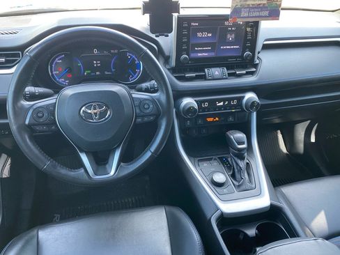 Used 2020 Toyota RAV4 XSE w/ XSE Grade Weather Package AWD/4WD image 23