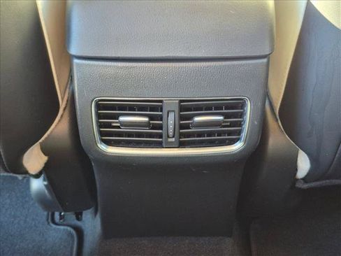Used 2024 MAZDA CX-5 AWD 2.5 S w/ Preferred Package image 17