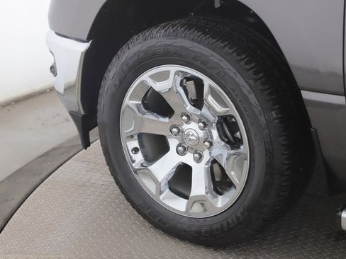 Used 2021 RAM 1500 Big Horn image 13
