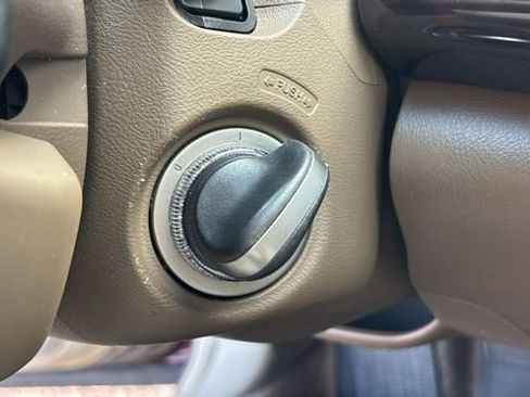 Used 2011 Acura RL AWD/4WD image 11