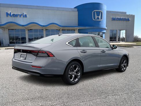 New 2025 Honda Accord EX-L image 4