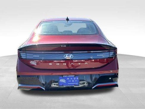 New 2026 Hyundai Sonata SEL image 4
