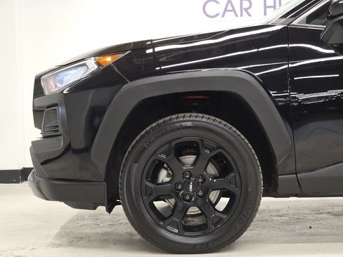 Used 2020 Toyota RAV4 TRD Off-Road AWD/4WD image 36