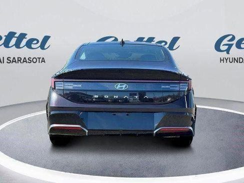 New 2025 Hyundai Sonata SEL image 6