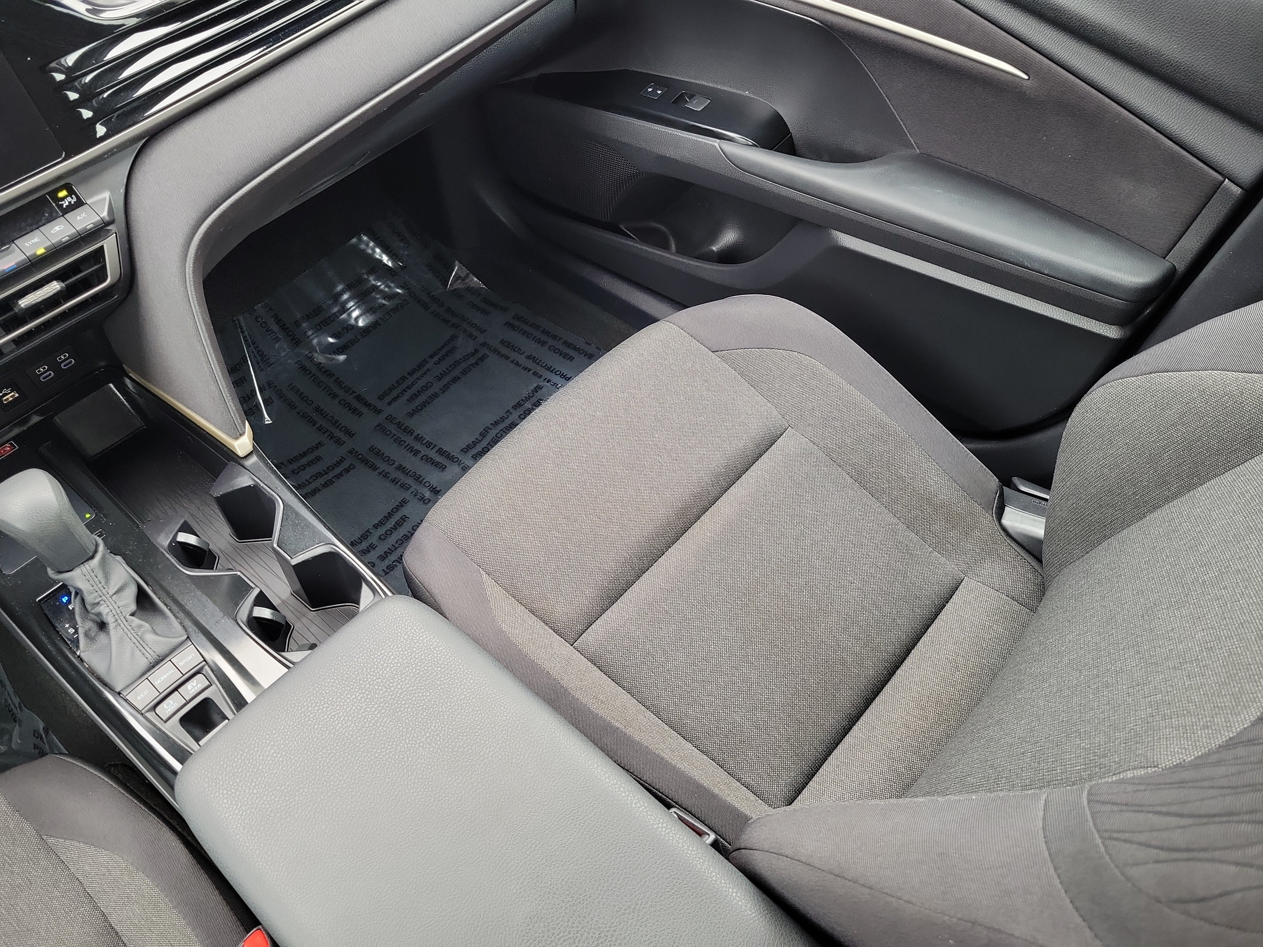 Certified 2025 Toyota Camry LE FWD image 15