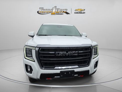 Used 2023 GMC Yukon AT4 AWD/4WD image 2