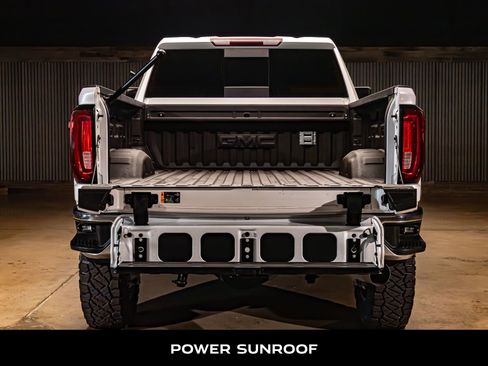 Used 2021 GMC Sierra 2500 SLT w/ SLT Convenience Package AWD/4WD image 8
