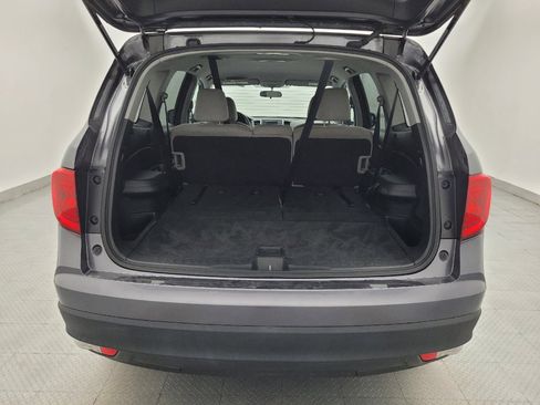 Used 2017 Honda Pilot LX image 29