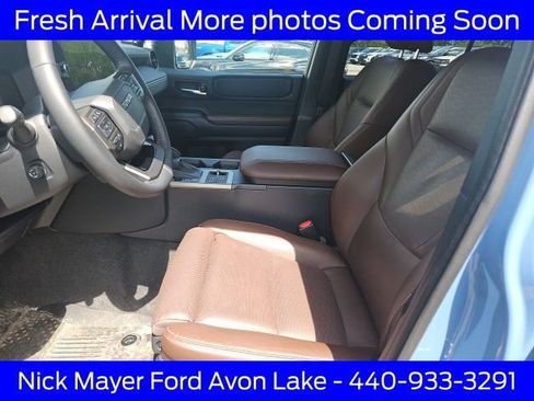 Used 2025 Toyota Land Cruiser w/ Premium Package image 17