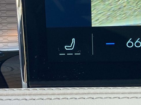 New 2026 Lincoln Corsair Premiere image 25