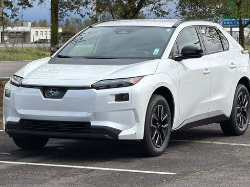 New 2026 Subaru Solterra Premium image 8