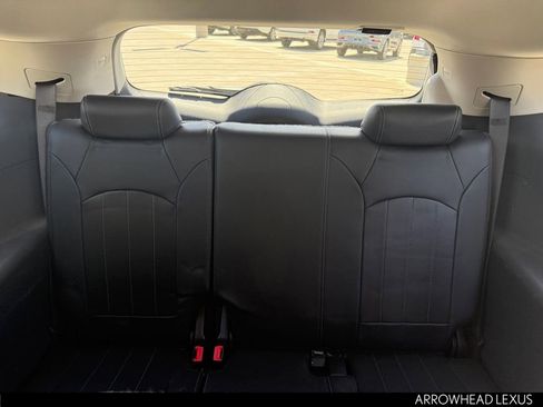 Used 2014 Buick Enclave Premium w/ Trailering Provision Package FWD image 29