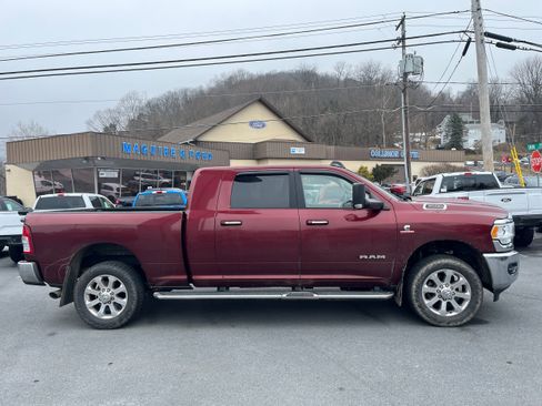 Used 2019 RAM 3500 Big Horn image 4