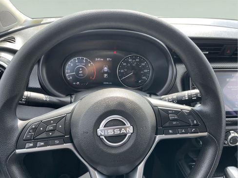 Used 2024 Nissan Kicks SV FWD image 24