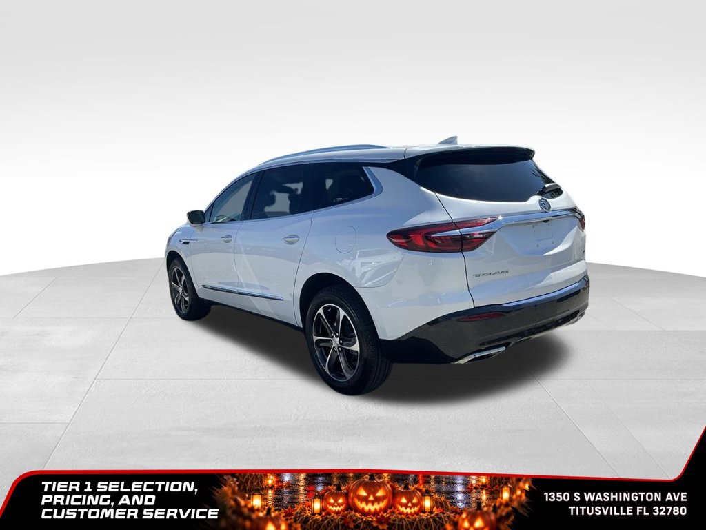 Used 2021 Buick Enclave Essence w/ Sport Touring Edition FWD image 3