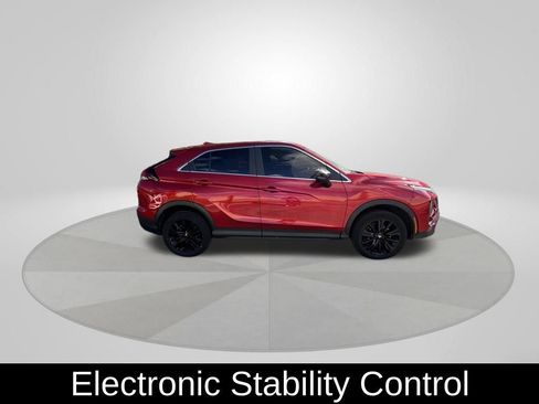 Used 2023 Mitsubishi Eclipse Cross LE image 7