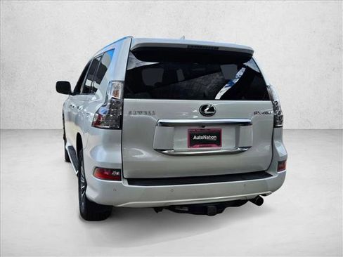 Used 2020 Lexus GX 460 Luxury image 7