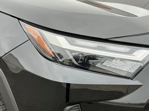 New 2025 Toyota RAV4 XLE image 31