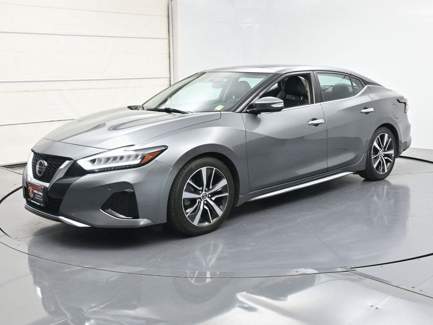 Used 2019 Nissan Maxima 3.5 SL w/ Floor Mat Group FWD image 1