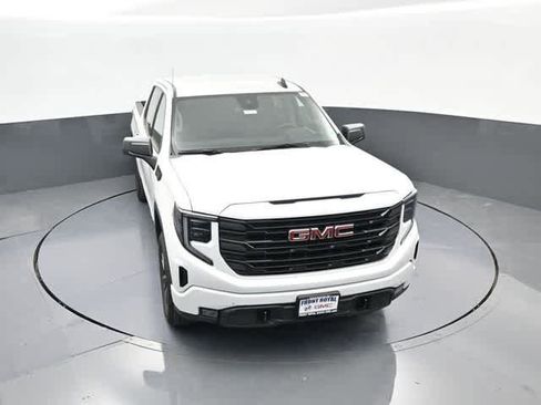 New 2025 GMC Sierra 1500 Elevation image 54