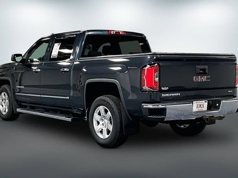 Used 2017 GMC Sierra 1500 SLT w/ Suspension Package, Off-Road AWD/4WD image 5