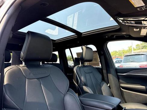 Certified 2024 Jeep Grand Cherokee Overland w/ Advanced Protech Group III image 7