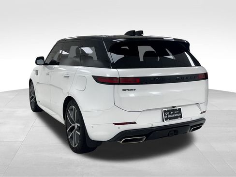 Used 2024 Land Rover Range Rover Sport Autobiography image 5